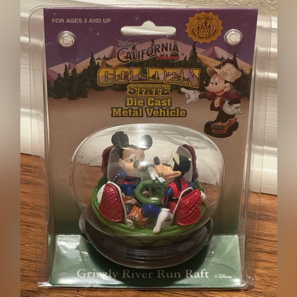 Disney California Adventure Grizzly River Run Raft die cast metal vehicle
